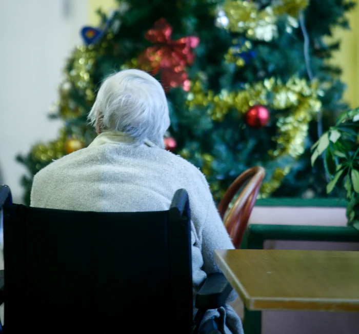 Cum trăiesc vârstnicii singuri din România: „Când oamenii trăiesc în singurătate, sistemul imunitar scade și au o fragilitate crescută“