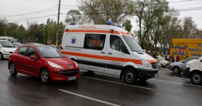 Constanţa: Traficul pe DN 39 Constanţa- Mangalia, blocat de un accident rutier