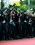 Angelina Jolie, acuzată de „înțelegeri” cu paparazzi jpg