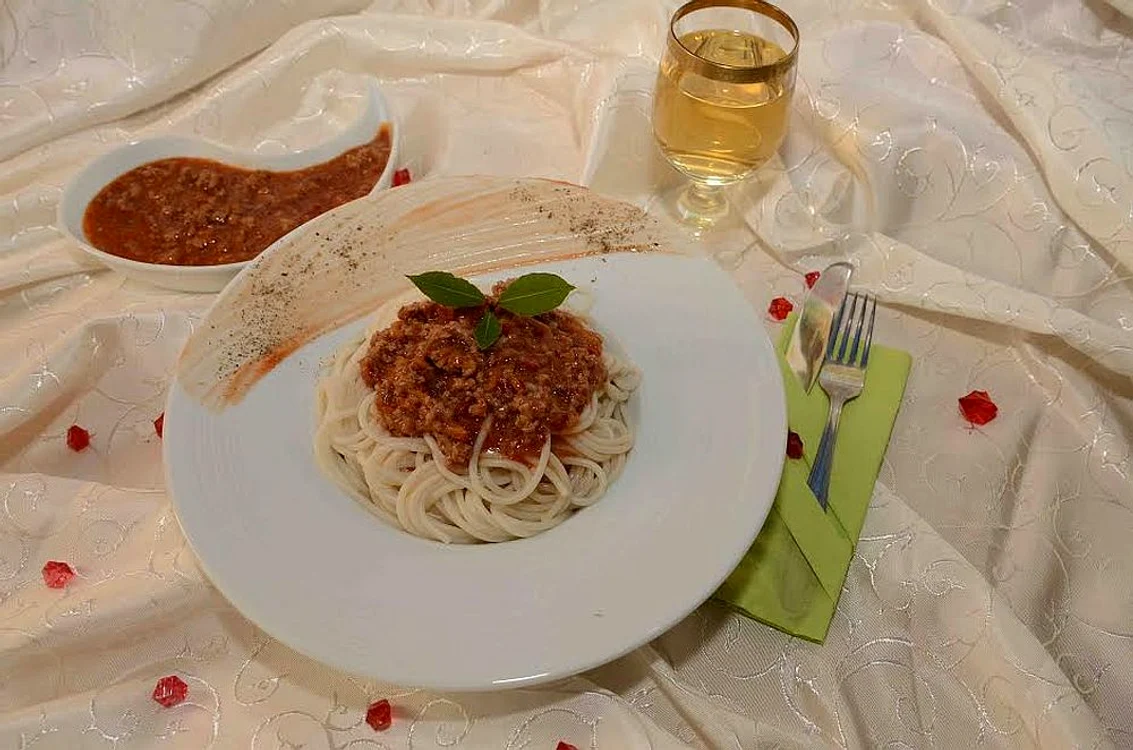 spaghete bolognese jpeg