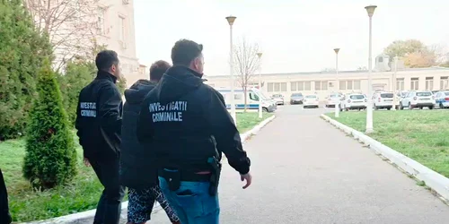 WhatsApp Video 2025 11 17 at 19 01 45 51a8b457 mp4 thumbnail png