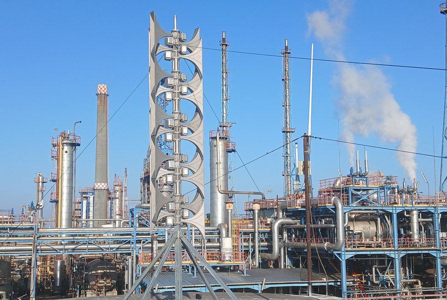 Nou sistem de alarmare a populației, pe platforma Petromidia: se aude de la 10 km și poate fi acționat și de ISU în situații externe
