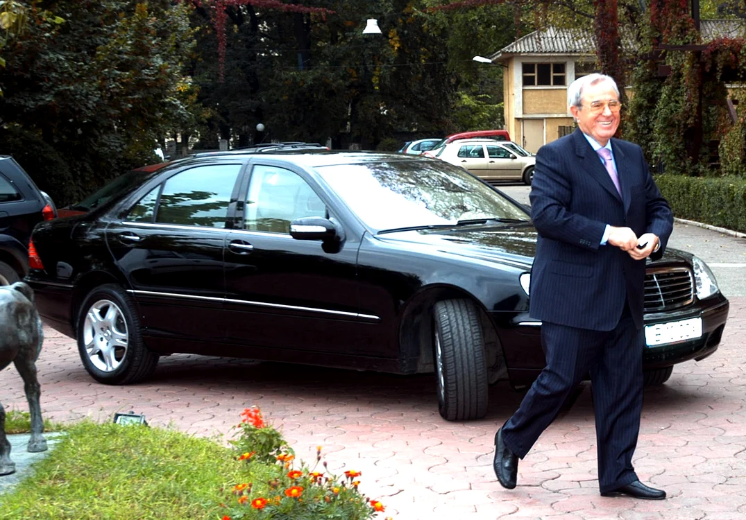 Viorel Păunescu