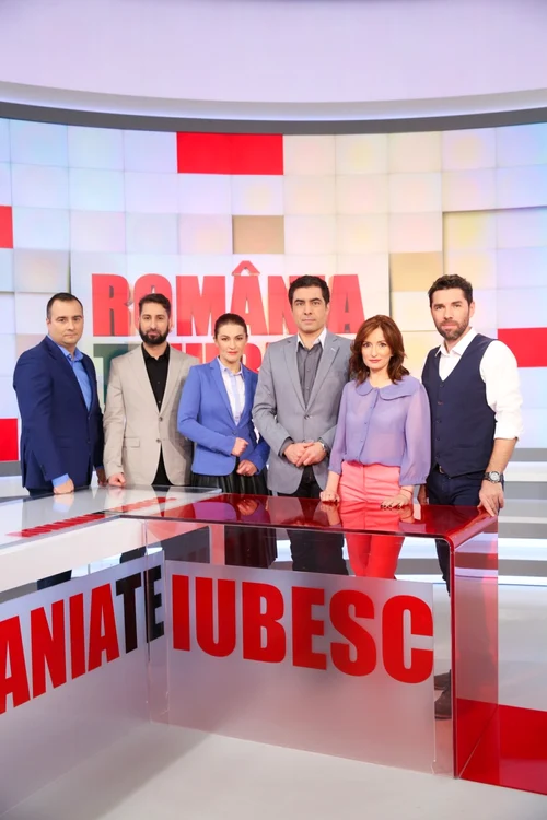 Rareş Năstase, Cosmin Savu, Anca Nastasi, Cristian Leonte, Paula Herlo şi Alex Dima formează echipa „România, te iubesc!“ FOTO Pro TV