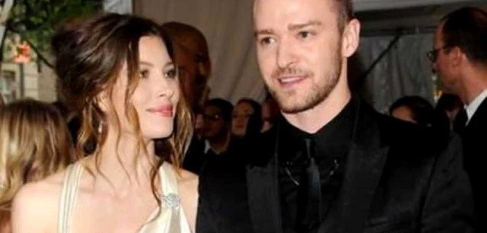 Justin Timberlake a cerut-o în căsătorie pe Jessica Biel în decembrie 2011