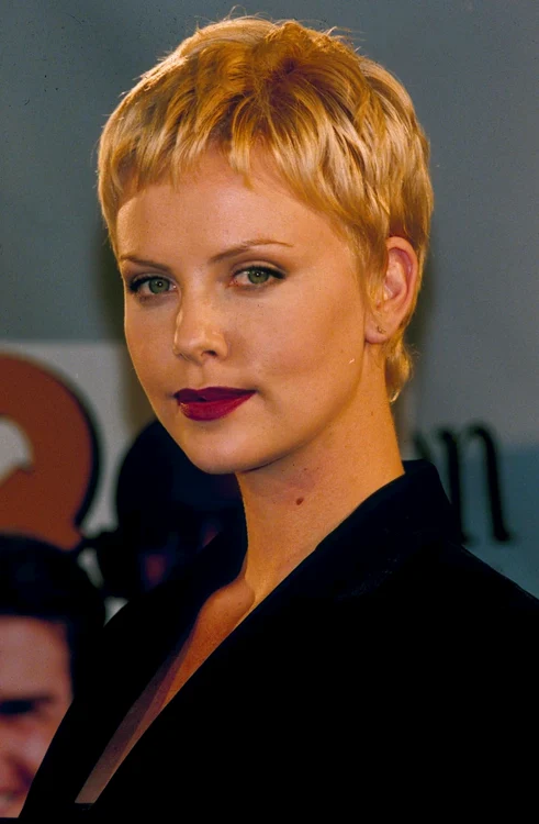 13 charlize theron 45 de ani 3 jpg jpeg