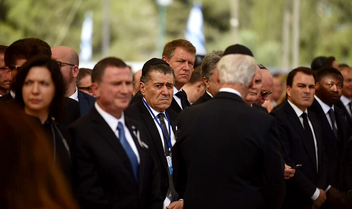 Klaus Iohannis la funeraliile lui Shimon Peres jpeg