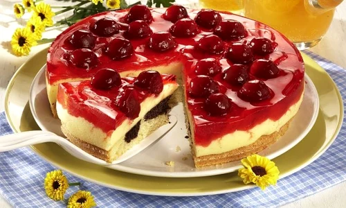 tarta cu cirese si crema de vanilie 580x400 jpeg