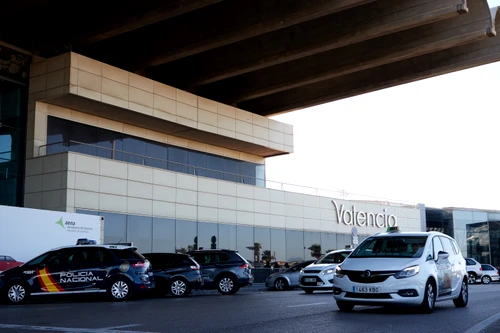 Aeroportul din Valencia este situat la opt kilometri de oraș Foto Shutterstock