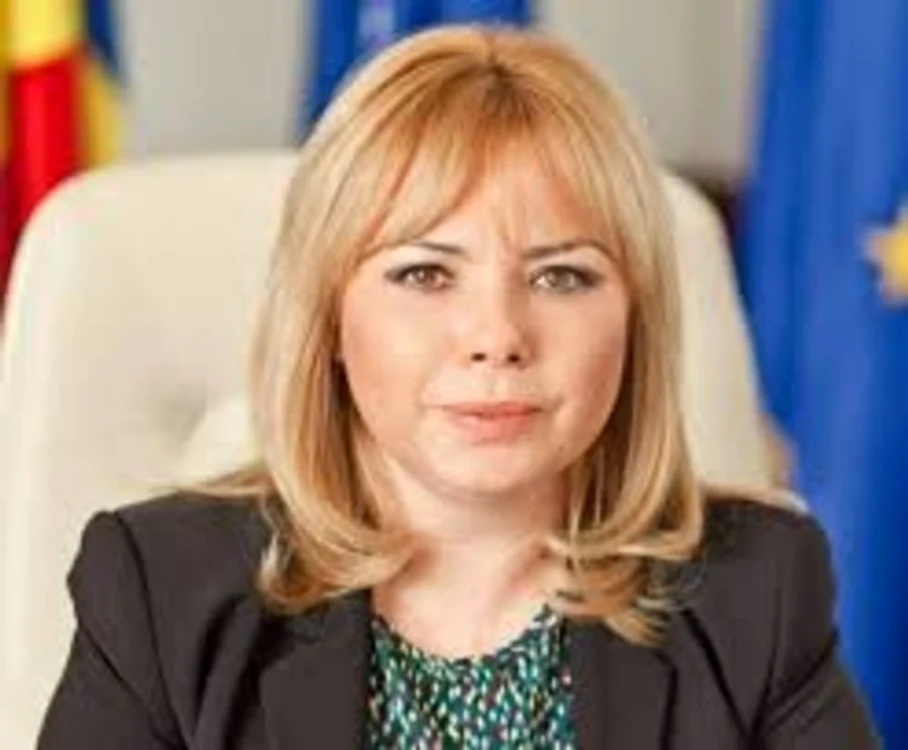 
    Parlamentul României se întrunește luni, de la ora 13.00  