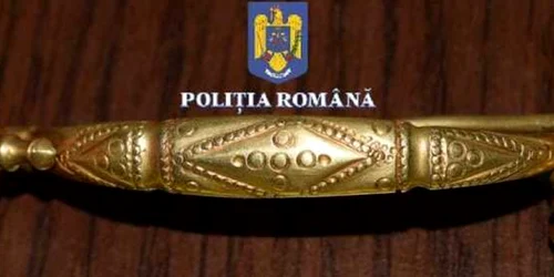 brosa de aur politia romana jpg