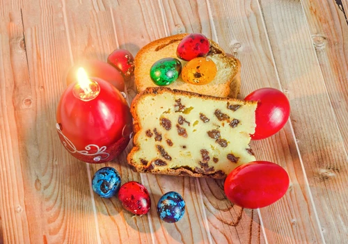 Cakes called Pasca made with cheese and raisins, traditional col jpeg