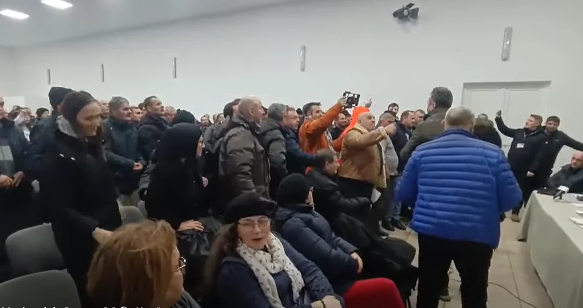 Revolte în lanț din cauza taxelor locale: scandal în Suceava, proteste la Botoșani. „Nu putem plăti cât cere Primăria”