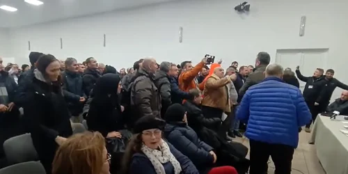 scandal sedinta comuna salcea FOTO captura monitorul de Suceava png