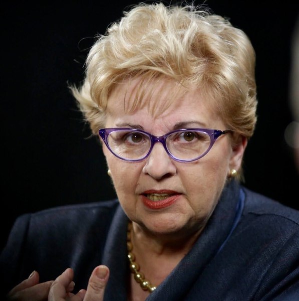 Brîndușa Armanca. O amintire și o datorie de recunoștință