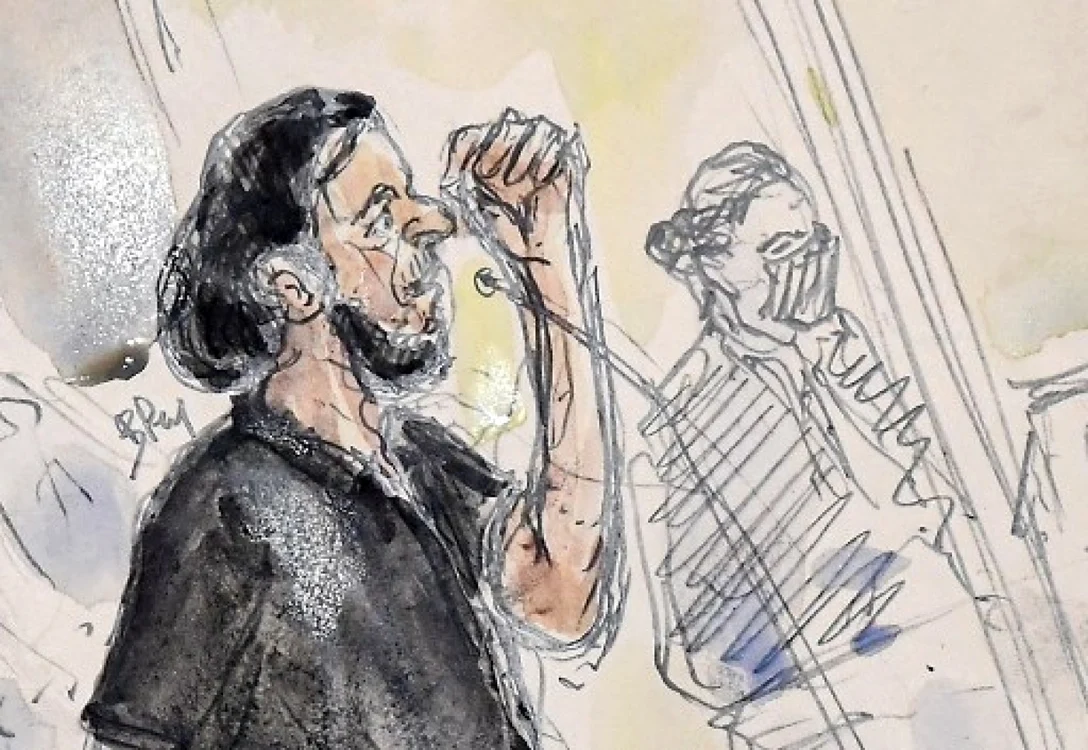 Salah Abdeslam, judecat la Paris. Desen de Benoit PEYRUCQ / AFP