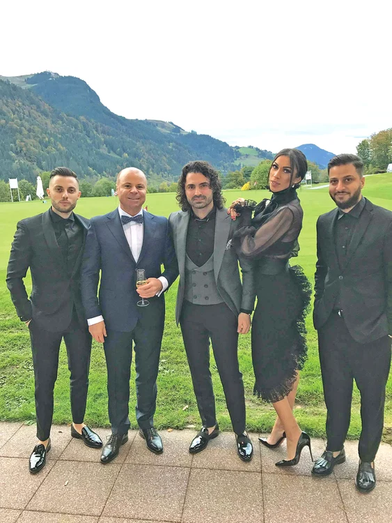 Pepe și soția lui, Raluca, nu au lipsit de la petrecerea cu ștaif dată de omul de afaceri Nicu Gheară