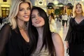 Loredana Groza, o divă rebelă în filmul românesc “Cine nu e gata”!      Celebra artistă și-a serbat fiica la Monaco și a venit apoi în București, la premiera de gală a filmului în care joacă fiind însoțită și de părinții ei!    