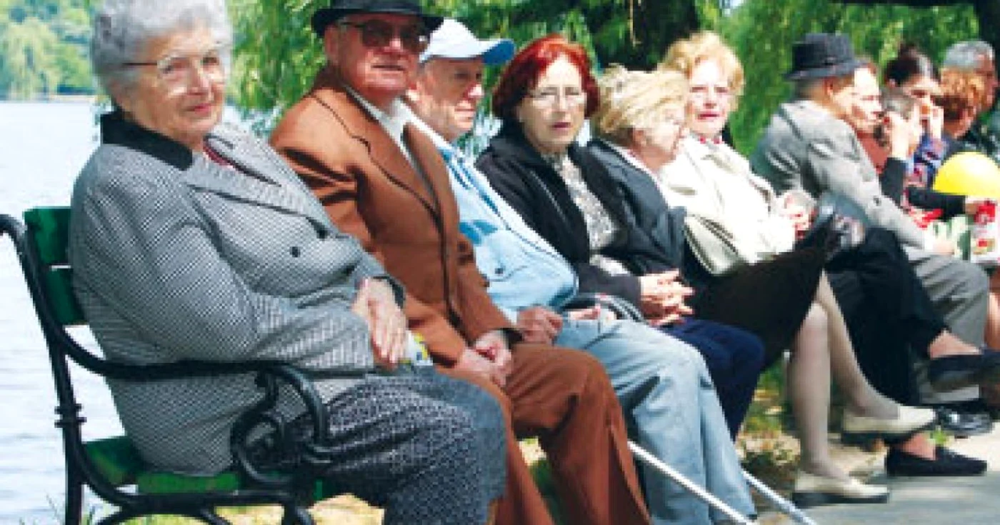 Executivul vrea  să egalizeze vârsta de pensionare