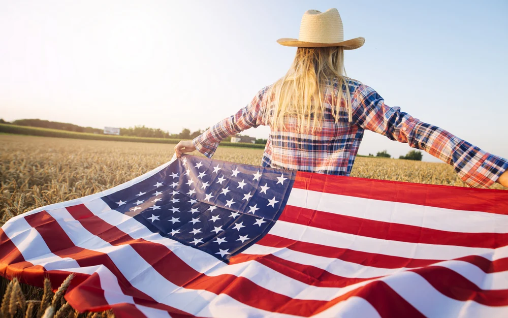 De ce mulți americani plecați din SUA au renunțat la cetățenie: „Nu m-am simțit niciodată foarte patriotă”