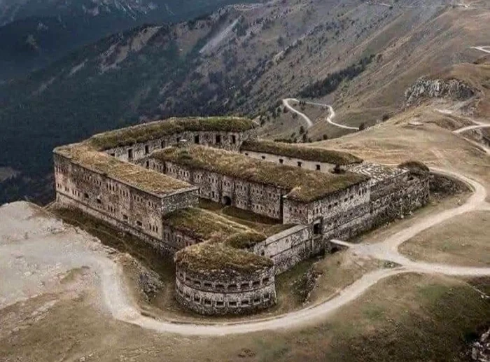 fenestrelle alpii italieni jpg