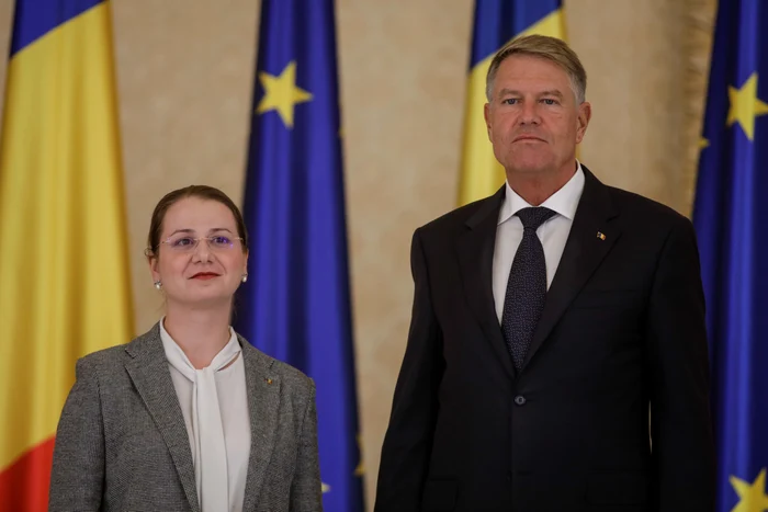 Ligia Deca, ministrul Educației, și președintele Klaus Iohannis FOTO Inquam Photos/Octav Ganea