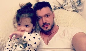Victor Slav este „topit” după fetița lui  jpeg