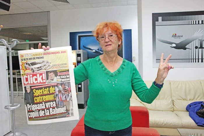 
    Dac gseti lozul cu 3 simboluri cu procentul de reducere (%) i gama din care face parte produsul, verific în pagina de regulament produsul la care se aplic reducerea i valoarea discount-ului în ziua respectiv i poi achiziiona produsul cu reducerea câtigat.  