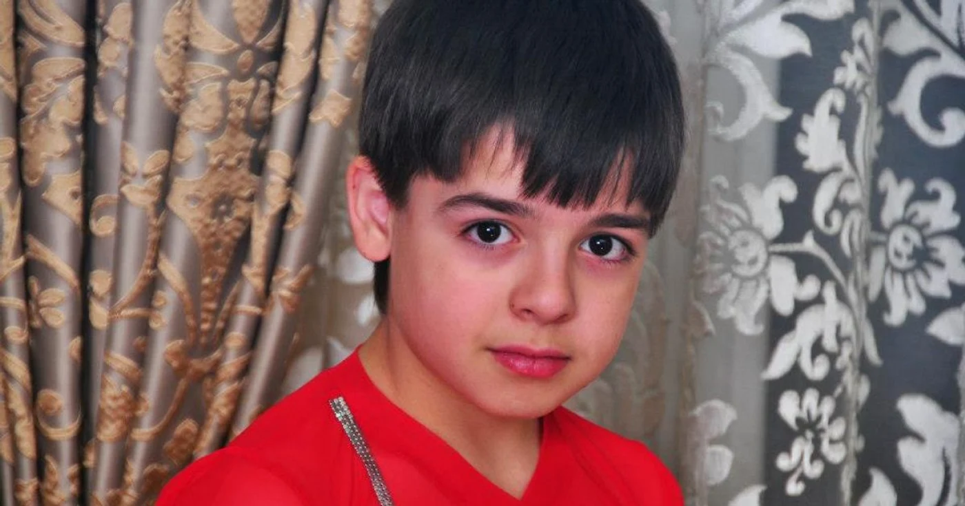 Rafael Bobeică are 11 ani şi va participa cu piesa „Cum să fim“ la Eurovision Junior FOTO: facebook/Rafael Bobeica