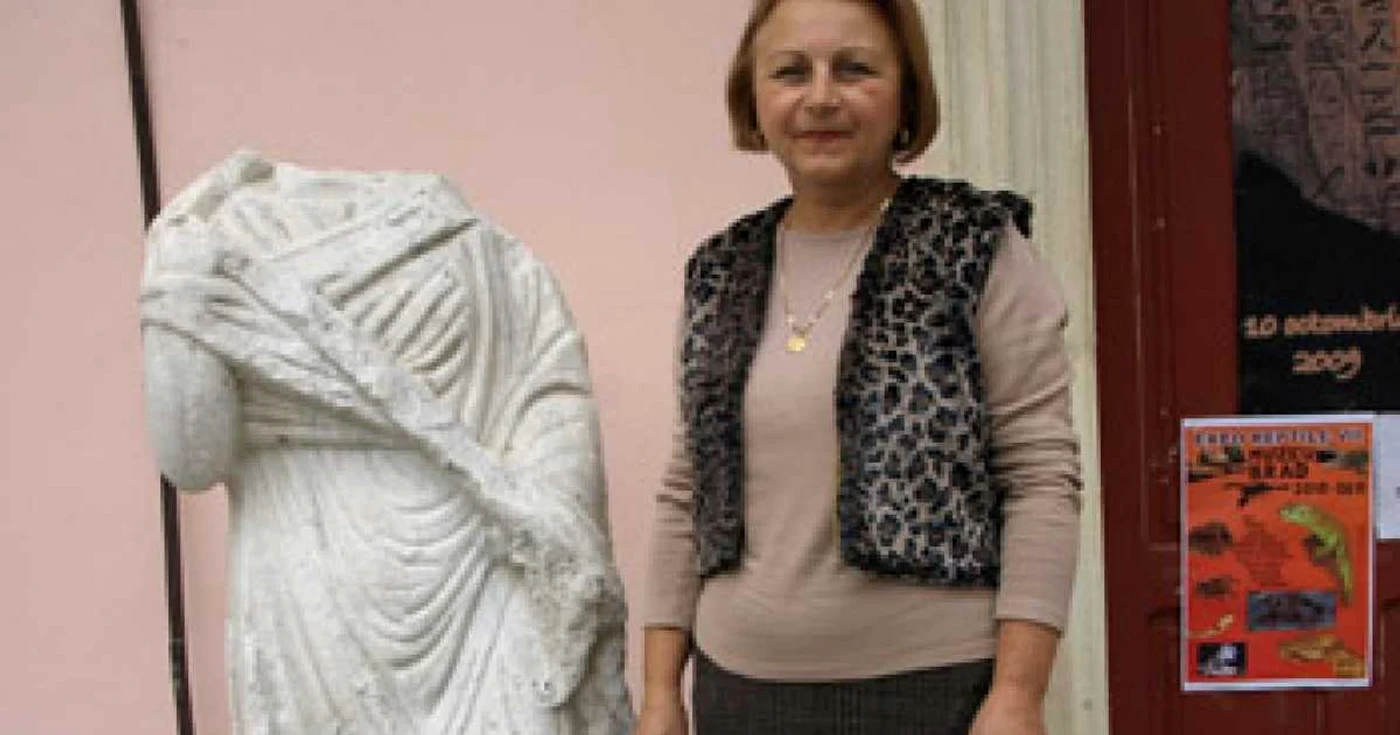 Hunedoara: PORTRET / Doina Ionescu, maestru în pictura monumentală