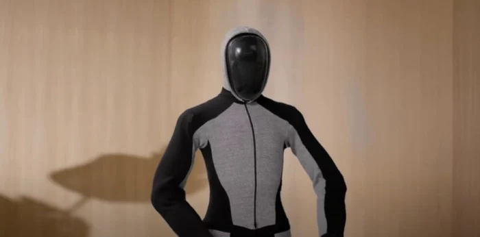 Robotul umanoid NEO
