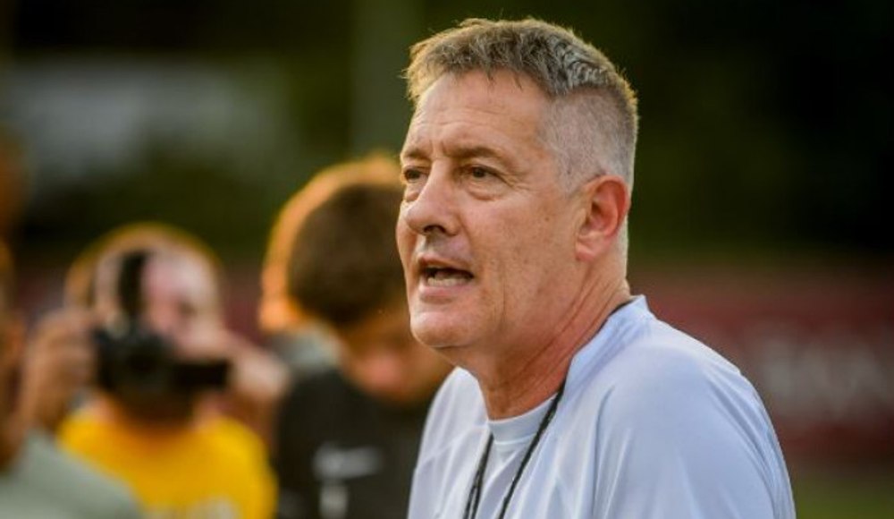 Italianul înjurat în Gruia nu va fi iertat. I se pregătește o pedeapsă dublă după scandal