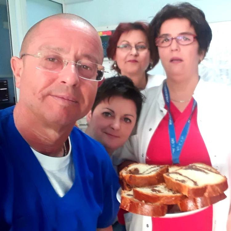 
    Doctorul Tudor Ciuhodaru recomandă moderaţie la masa de Paştefoto: arhiva dr. Tudor Ciuhodaru  