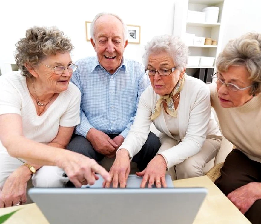 
    Dosarele de pensionare se pot depune în continuare onlineFoto: Shutterstock  