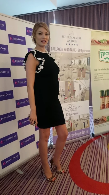 Valentina Pelinel, gravidă în luna a șaptea