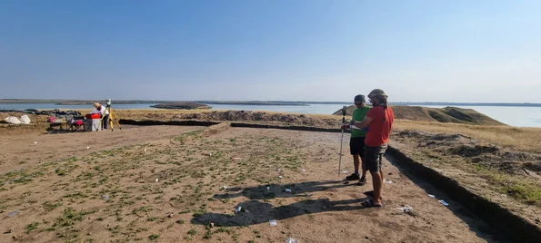 Cercetările arheologice din anul 2023 în situl eneolitic de la Sultana (foto: Facebook / Muzeul Municipiului București) 