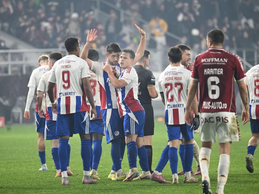 Fotbalul românesc, în beznă. S-a stins nocturna la meciul Oțelul Galați - Csikszereda