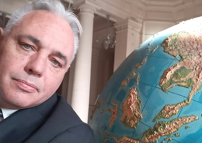 Marius Chiru este profesor de geografie. SURSA Facebook
