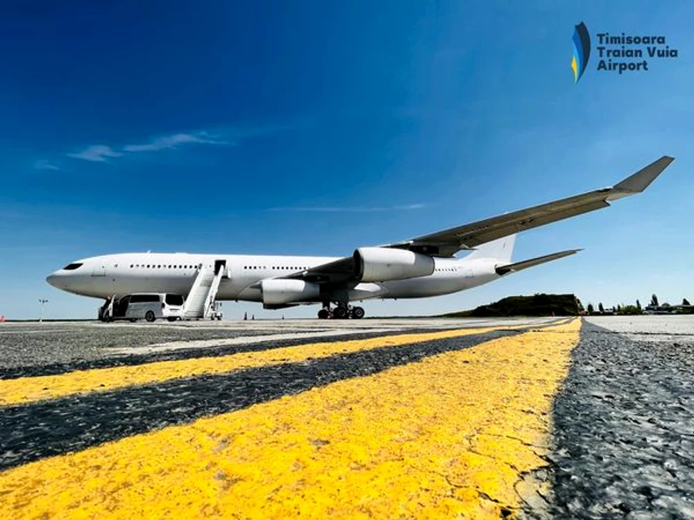 Aeronava companiei Legend FOTO Aerportul Timișoara