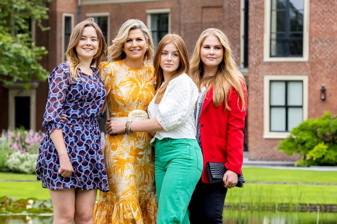 Prințesa Amalia, Regina Maxima, Prințesa Alexia și Prințesa Ariane