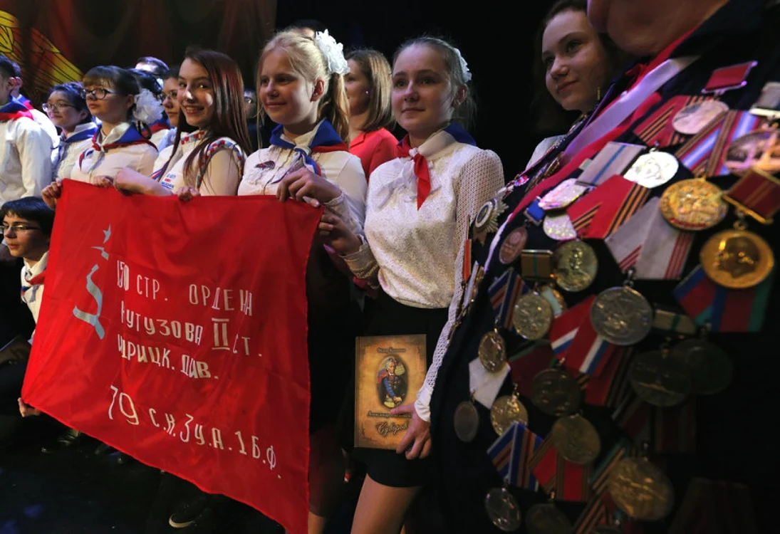 Eveniment organizat la Sankt Petersburg de mi;carea militar-patriotică „Iunarmia” FOTO EPA-EFE