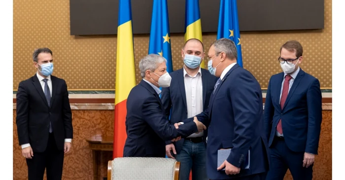 Nicolae Ciuca, Dacian Ciolos FOTO GOV.ro