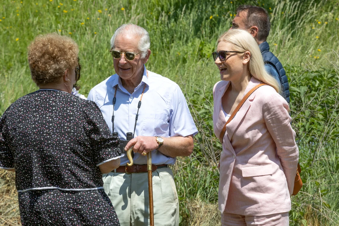 Regele Charles la picnicul din Valea Zălanului, județul Covasna