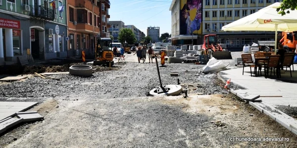 centrul istoric al devei in santier foto daniel guta adevarul