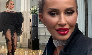 Crina Abrudan și-a lansat colecția de corsete în cadrul Bukarest Fashion Week