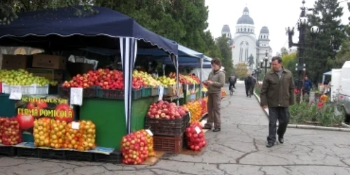 Târgu-Mureş: „Săptămâna mărului” continuă