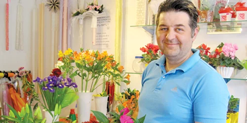 Ilie Molin le poate recomanda celor interesaţi cum îşi pot decora casa cu bun gust şi la preţuri rezonabile