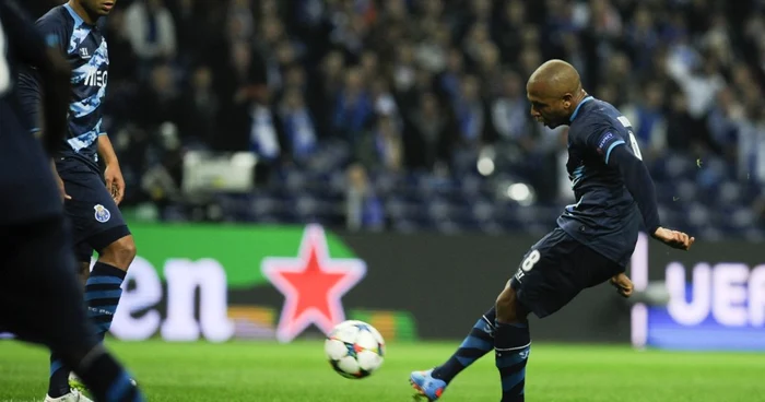 Brahimi, un executant excelent de lovituri libere. FOTO: AP
