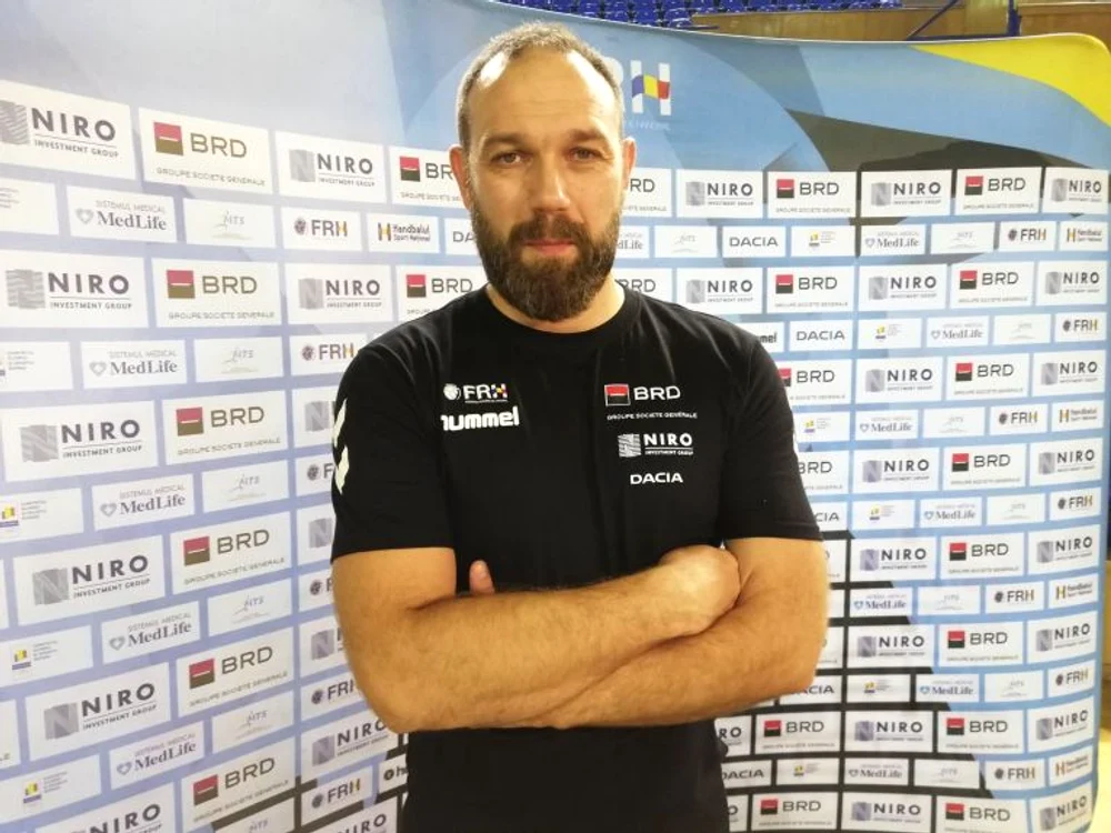 
    Rares Fortuneanu e noul antrenor al nationalei masculine de handbal  