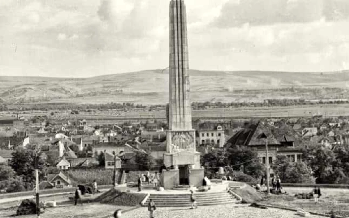 obelisc alba iulia